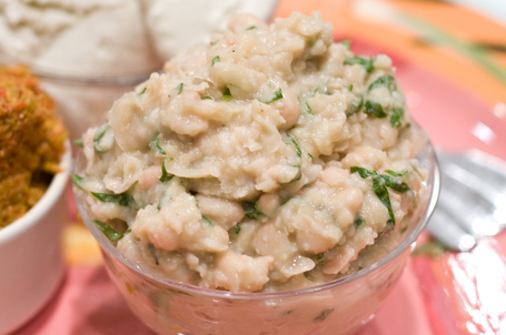 Crostini with White Beans and Basil