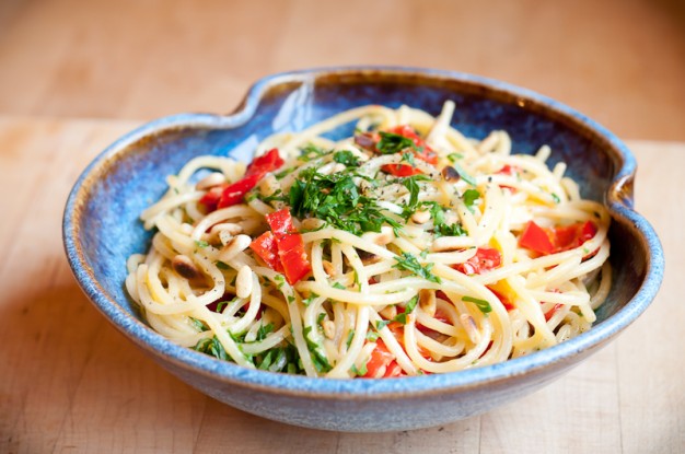 Vegetarian Spaghetti Carbonara with Mama Lil's Spicy Peppers