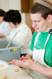 Eli Varon Rolling Dough for Travados