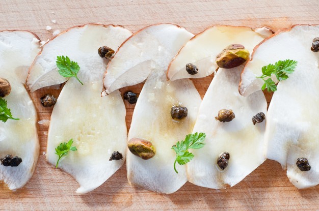 Porcini Crudo with Clementine Oil