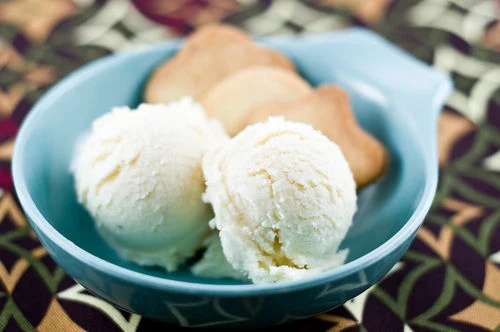 Pear-Caramel Ice Cream from The Perfect Scoop (by David Lebovitz) - Recipe and Cookbook Review